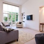 Embankment-1500x1000-13-705x470