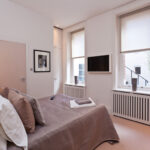 Embankment-1500x1000-16-768x512