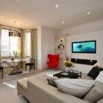 redcliffe-6-01-705x470